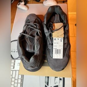 Yeezy 500 Utility Black